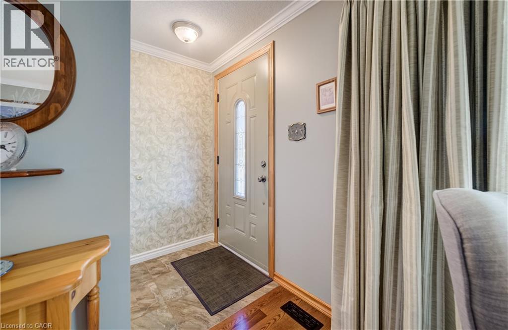 10 MEADOW WOODS Crescent