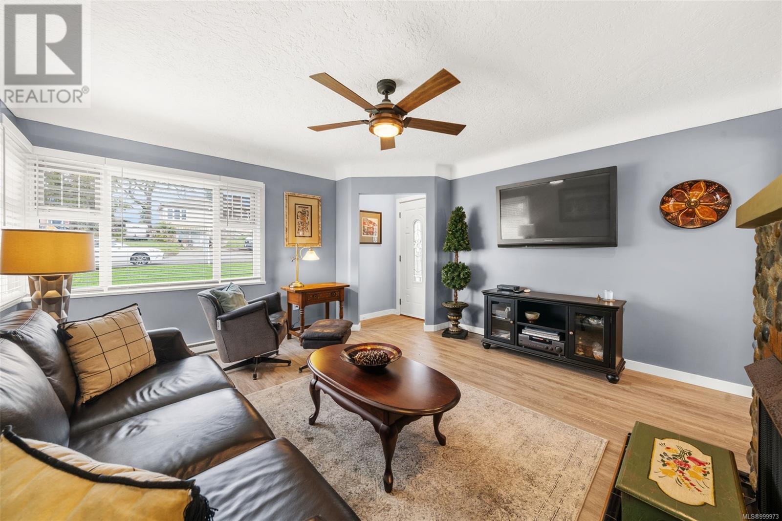 71 Cadillac Ave