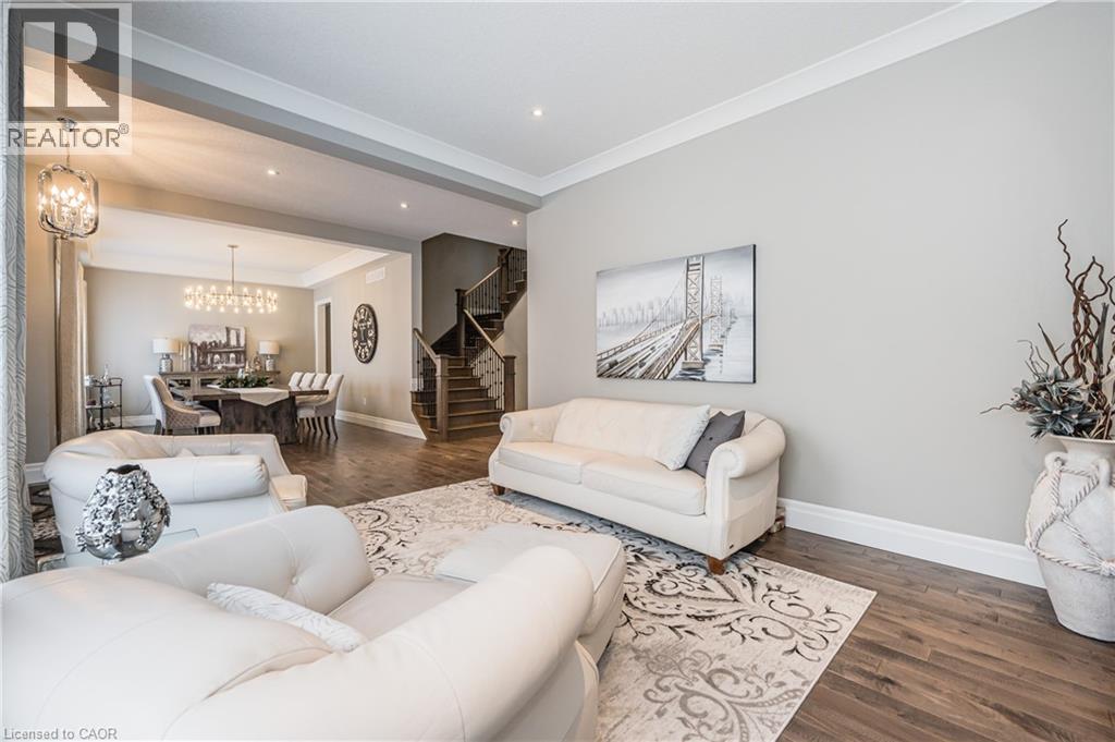 23 HIGHGROVE Court