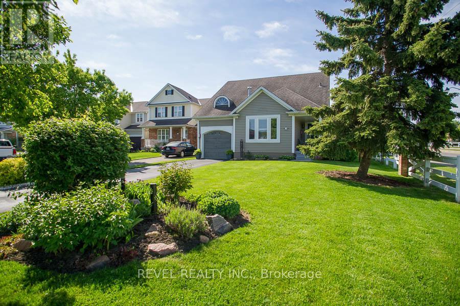19 LOVELL CRESCENT
