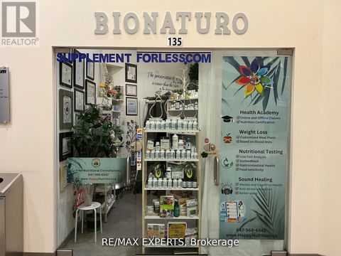 135 - 7163 YONGE STREET Markham (Thornhill) ON L3T0C8