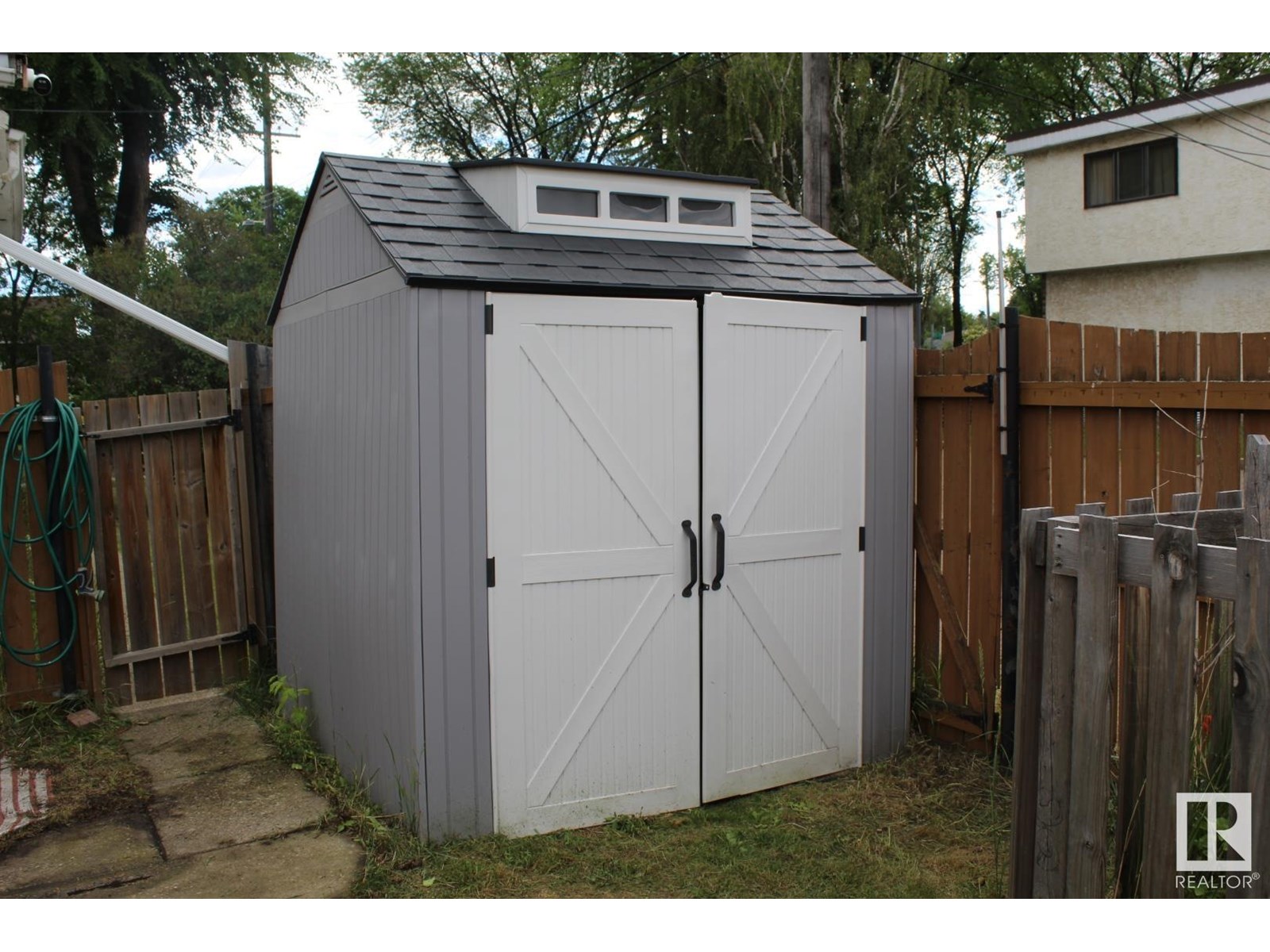 11810 55 ST NW