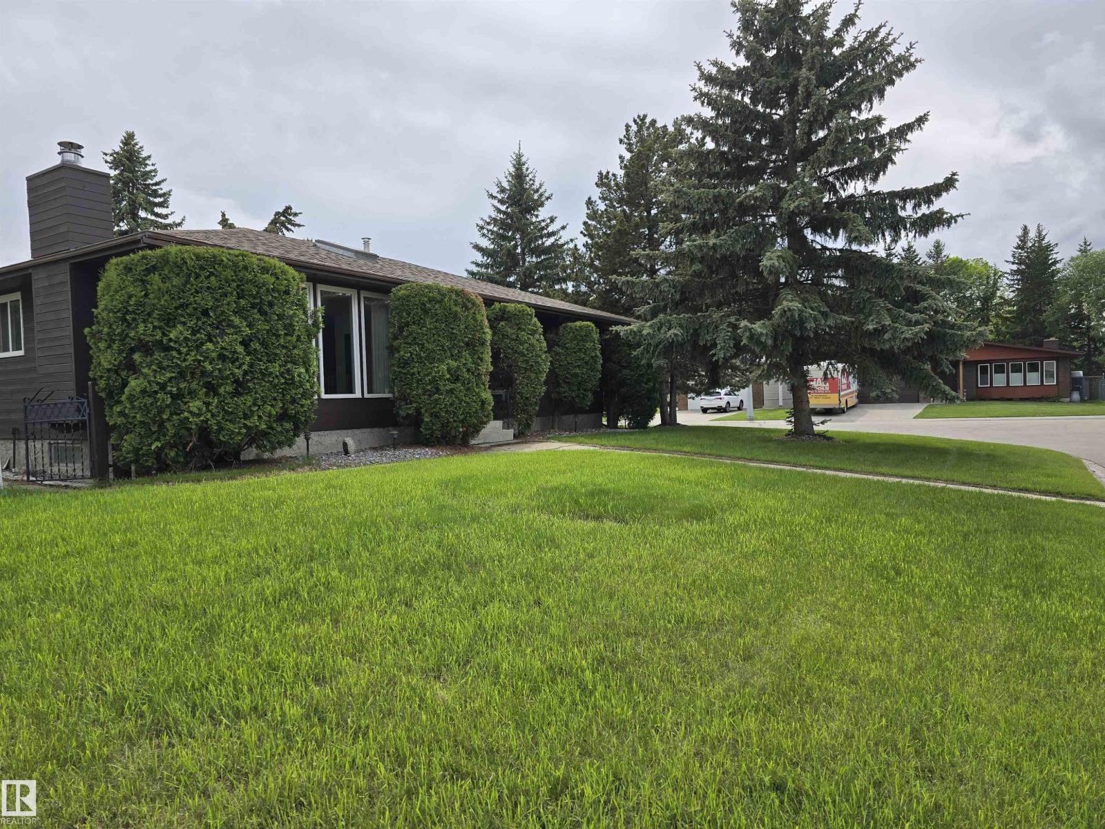 66 MILLER AV