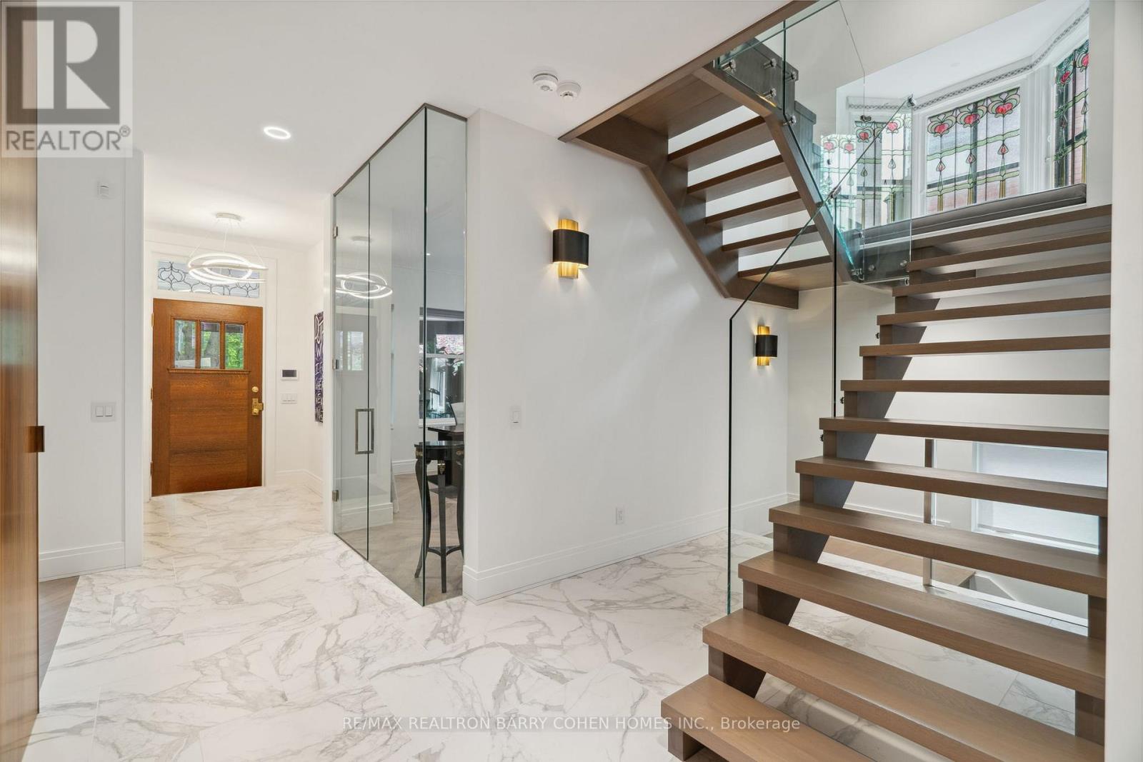 135 CRESCENT ROAD