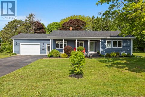 318 High Street Summerside PE C1N2R1
