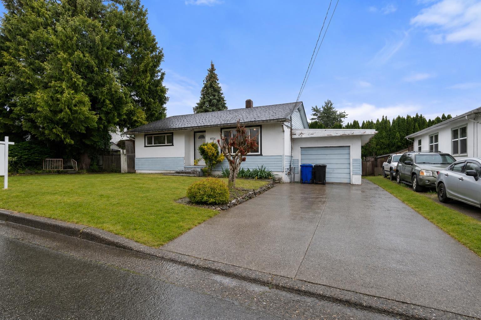 9716 WILLIAMS STREET|Chilliwack Proper East
