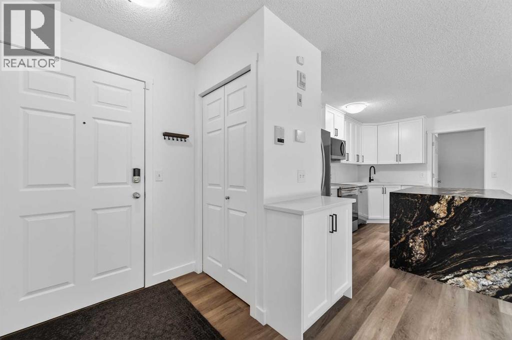 2, 170 N Railway Street