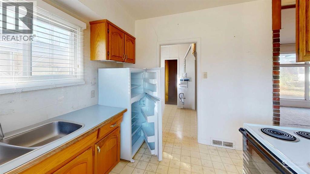34N 100E Street