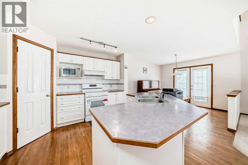 42 Sierra Nevada Green SW