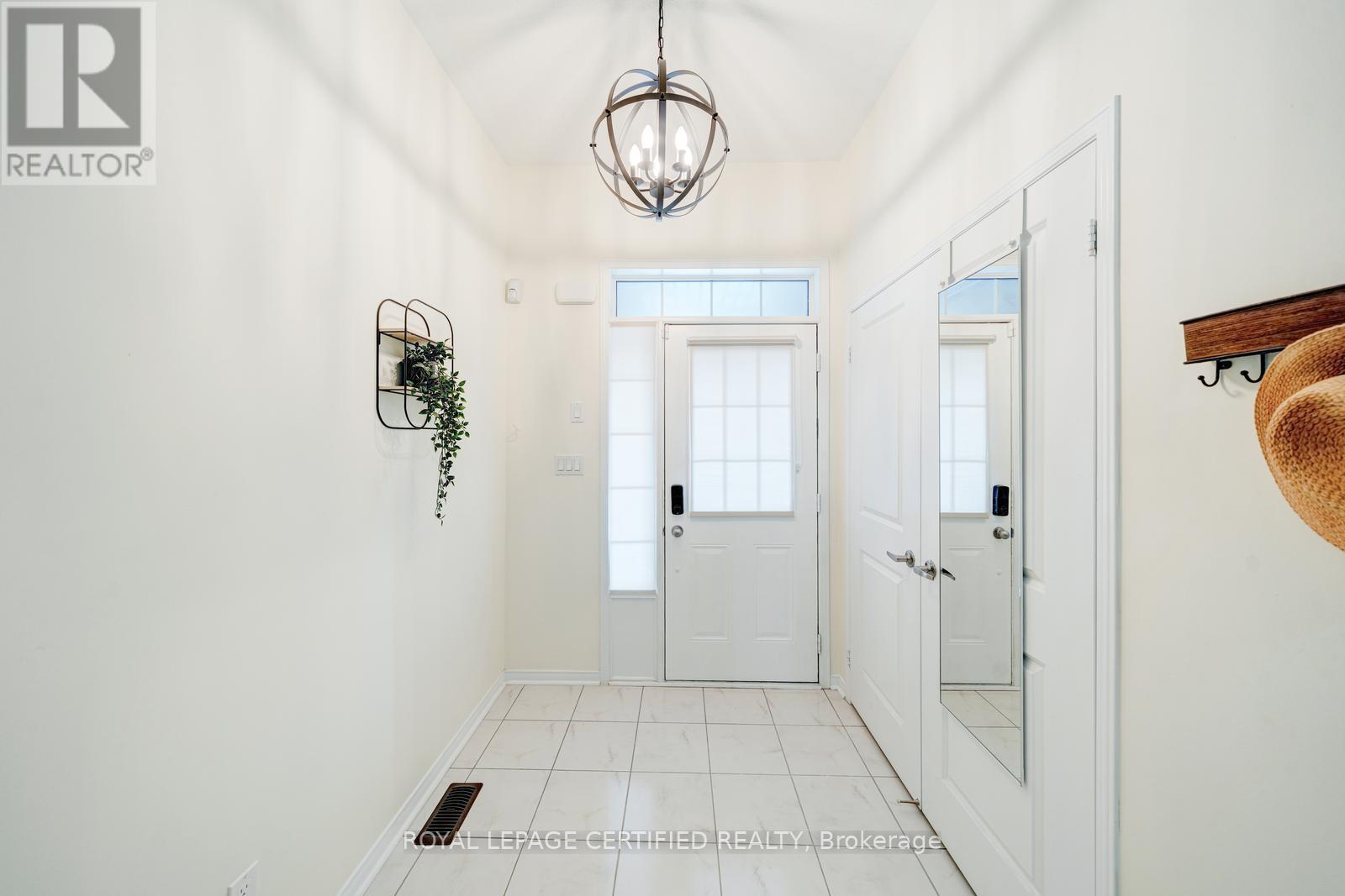 71 RIMROCK. CRESCENT