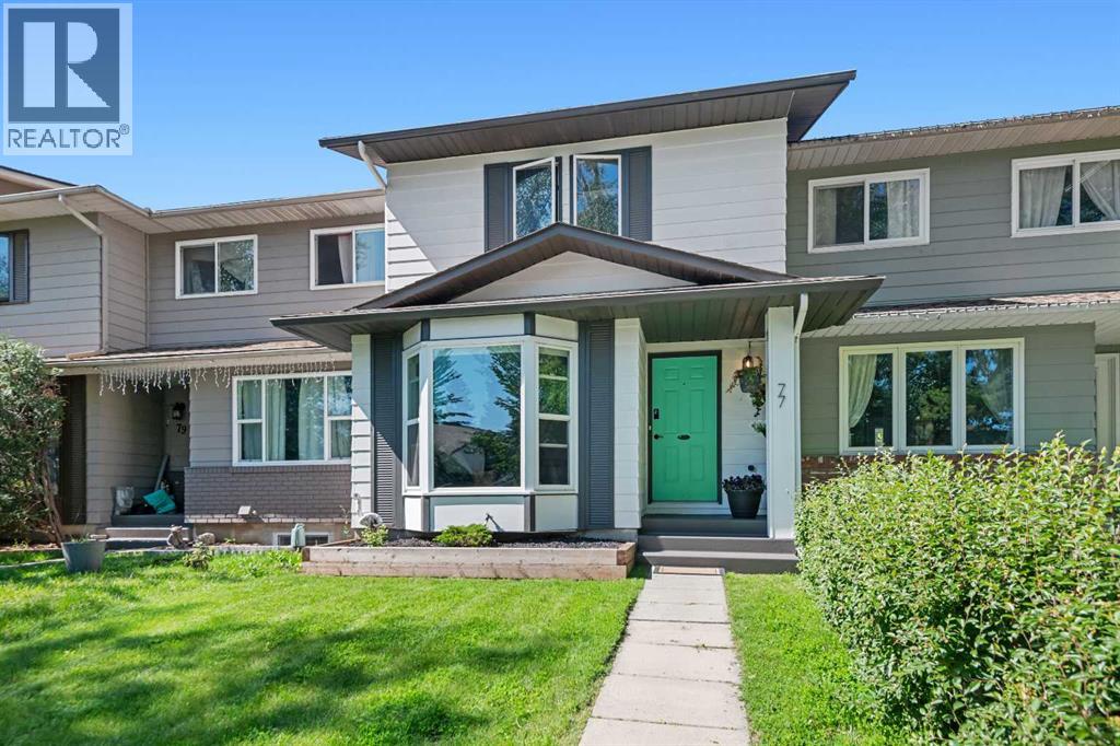 77 Midpark Drive SE
