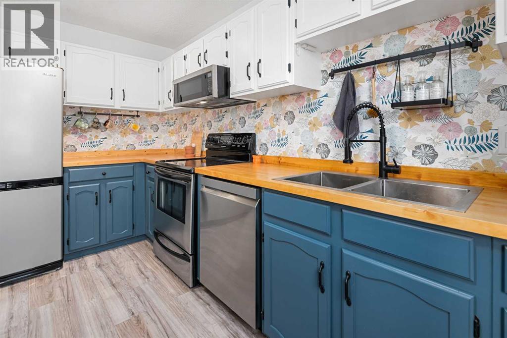 77 Midpark Drive SE