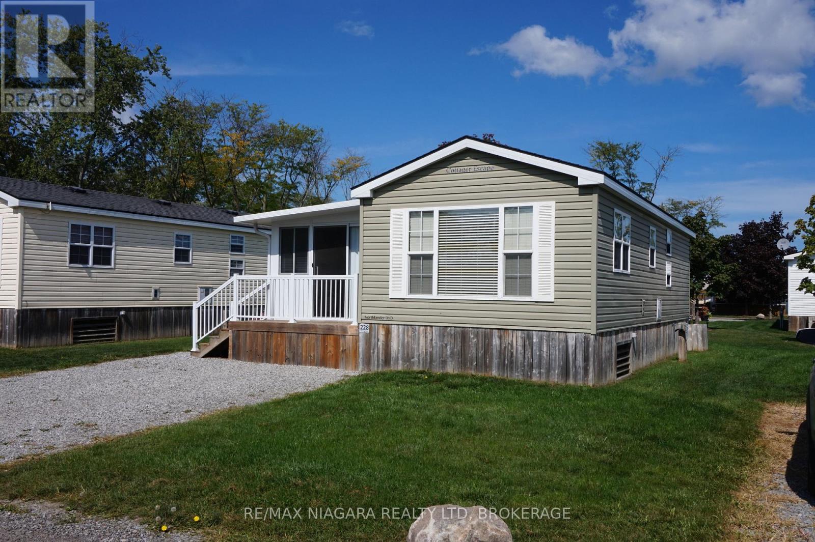 Photo 1 of 24 — 228 - 1501 LINE 8 ROAD Unit 228, Niagara-on-the-Lake (Queenston), ON L0S1L0