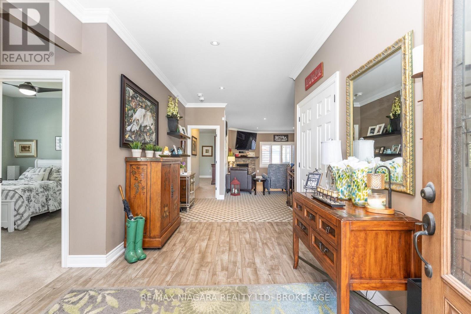 3270 THUNDER BAY ROAD