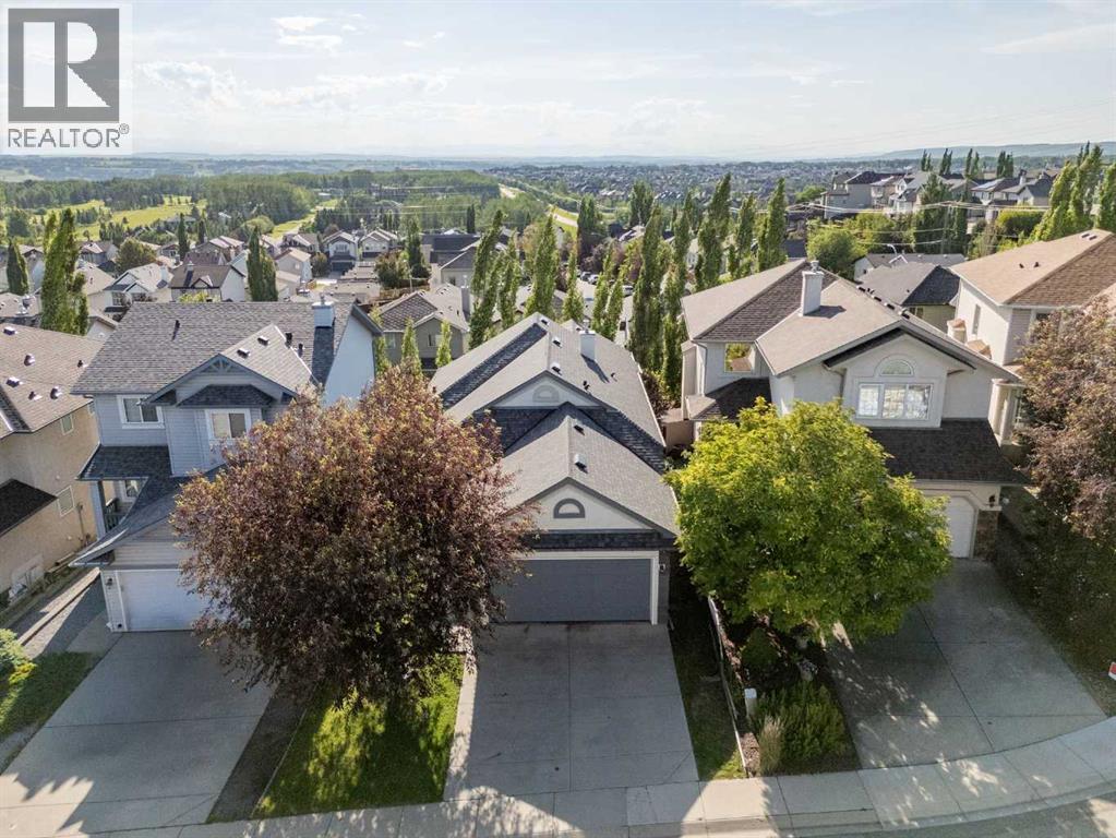 216 Tuscany Ridge View NW