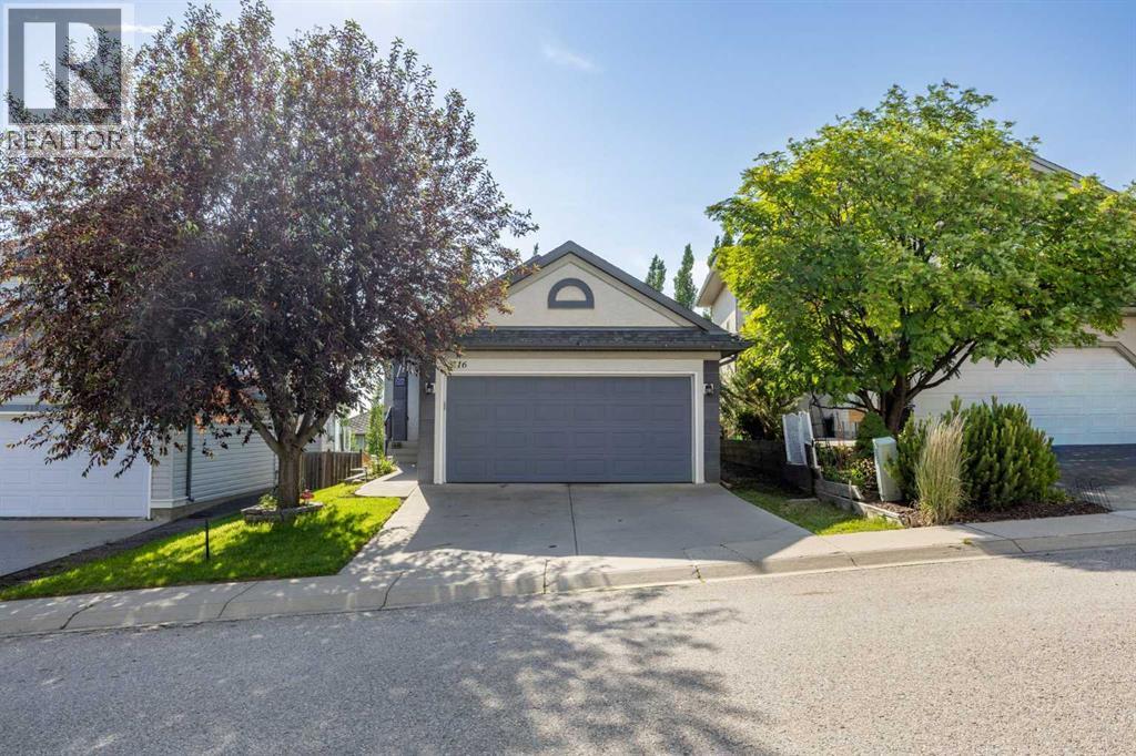 216 Tuscany Ridge View NW