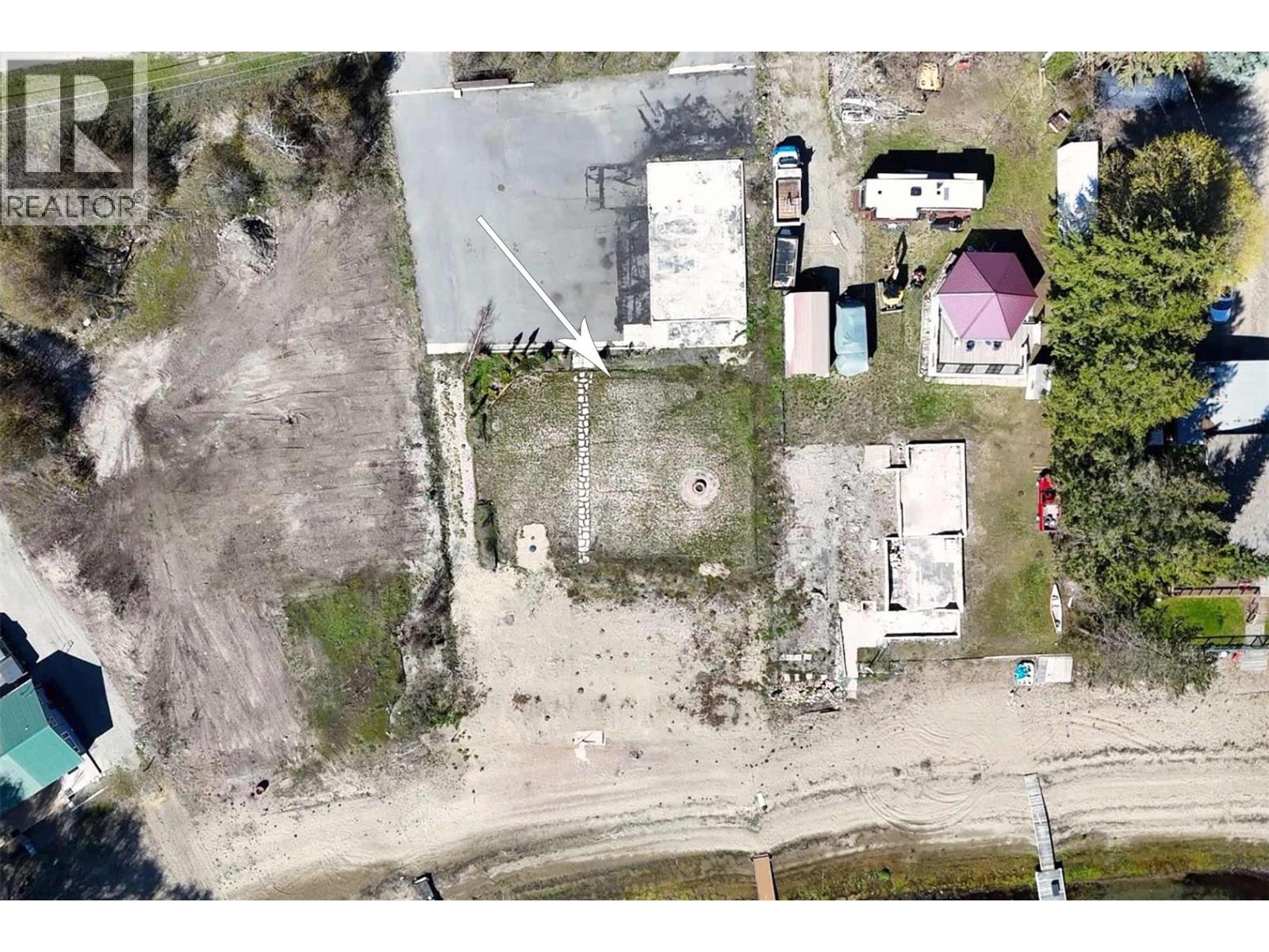 1497 Little Shuswap Lake Road