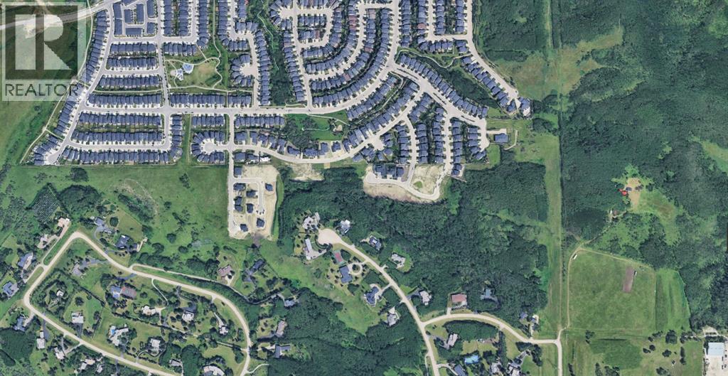 102 Crestridge Heights