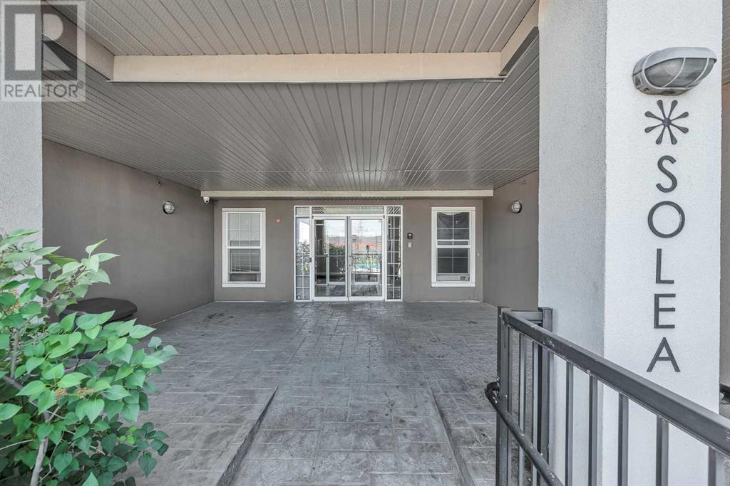 220, 15304 Bannister Road SE