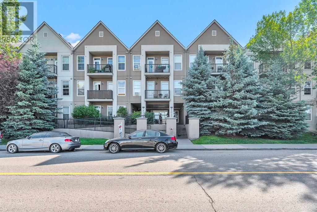 220, 15304 Bannister Road SE