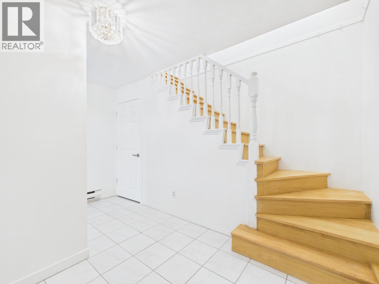 7111 CAVELIER COURT