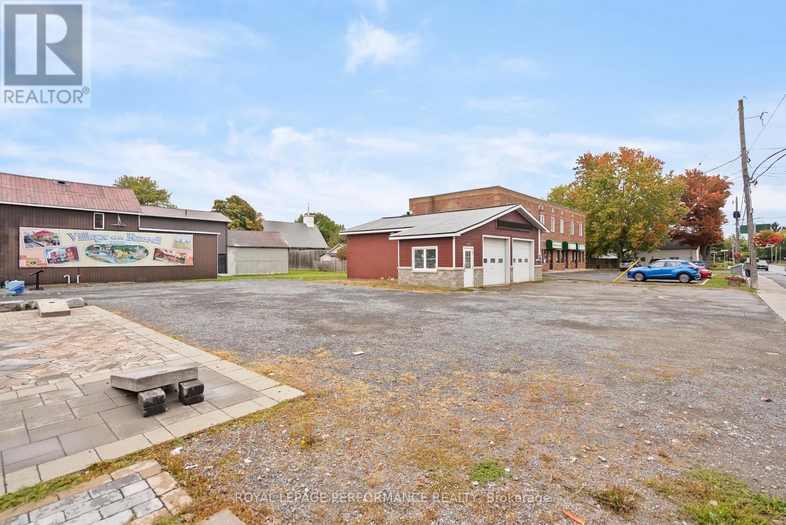 1125 CONCESSION STREET