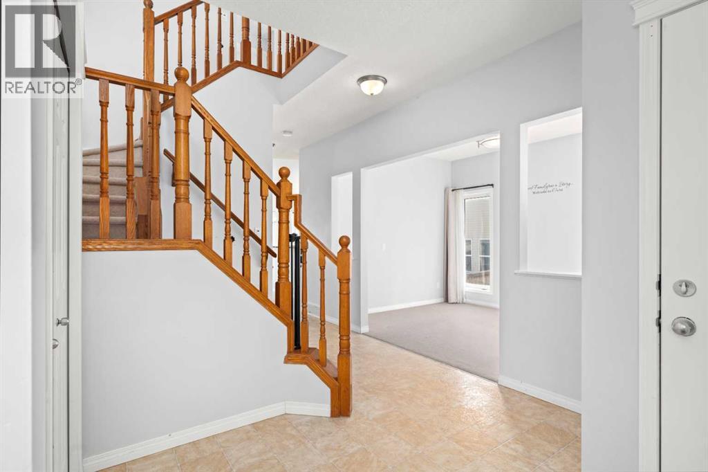 102 Kincora Glen Mews NW