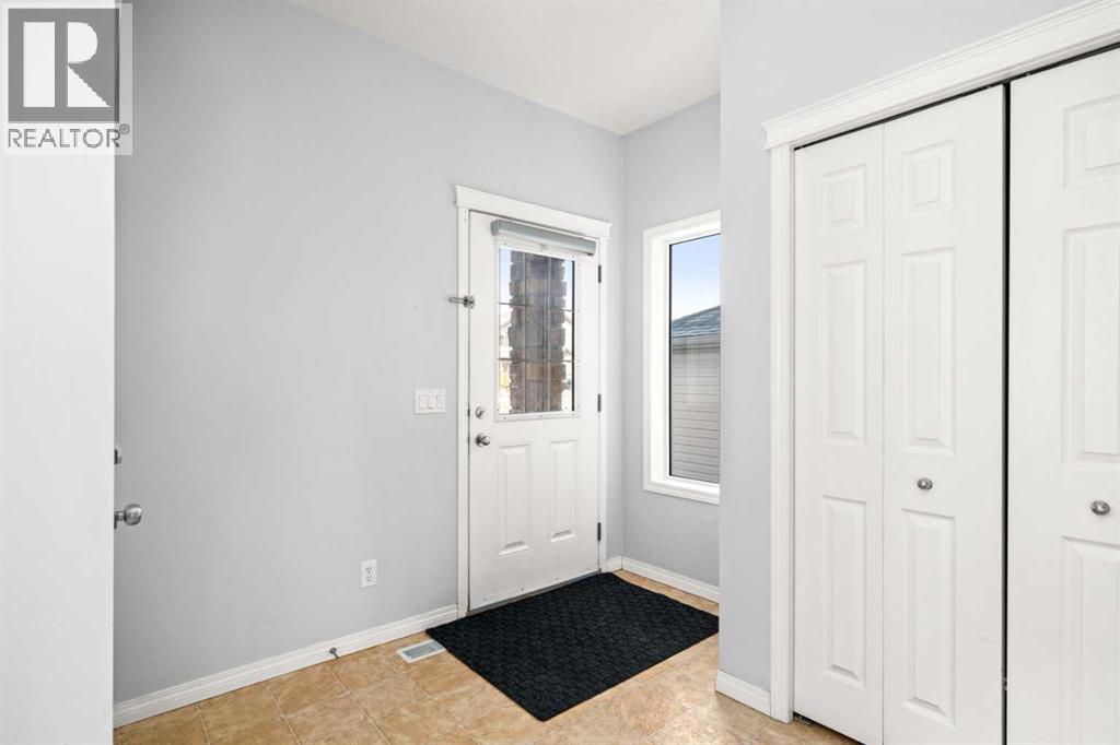 102 Kincora Glen Mews NW