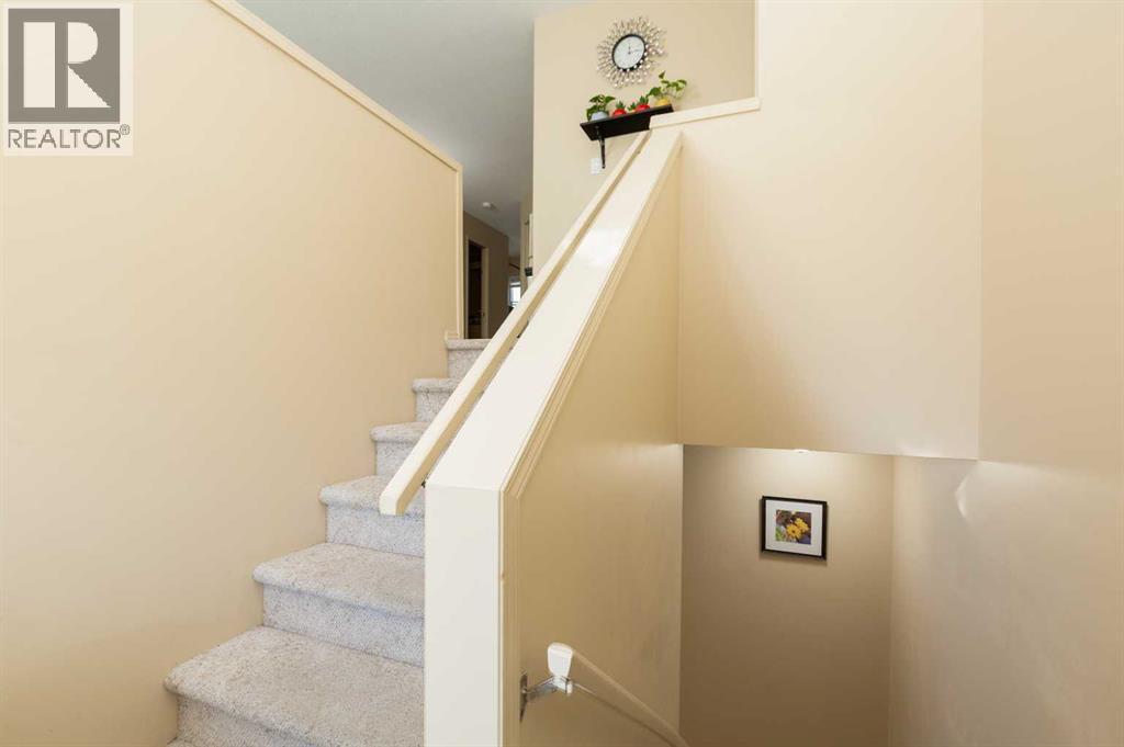 19 Blackfoot Boulevard W