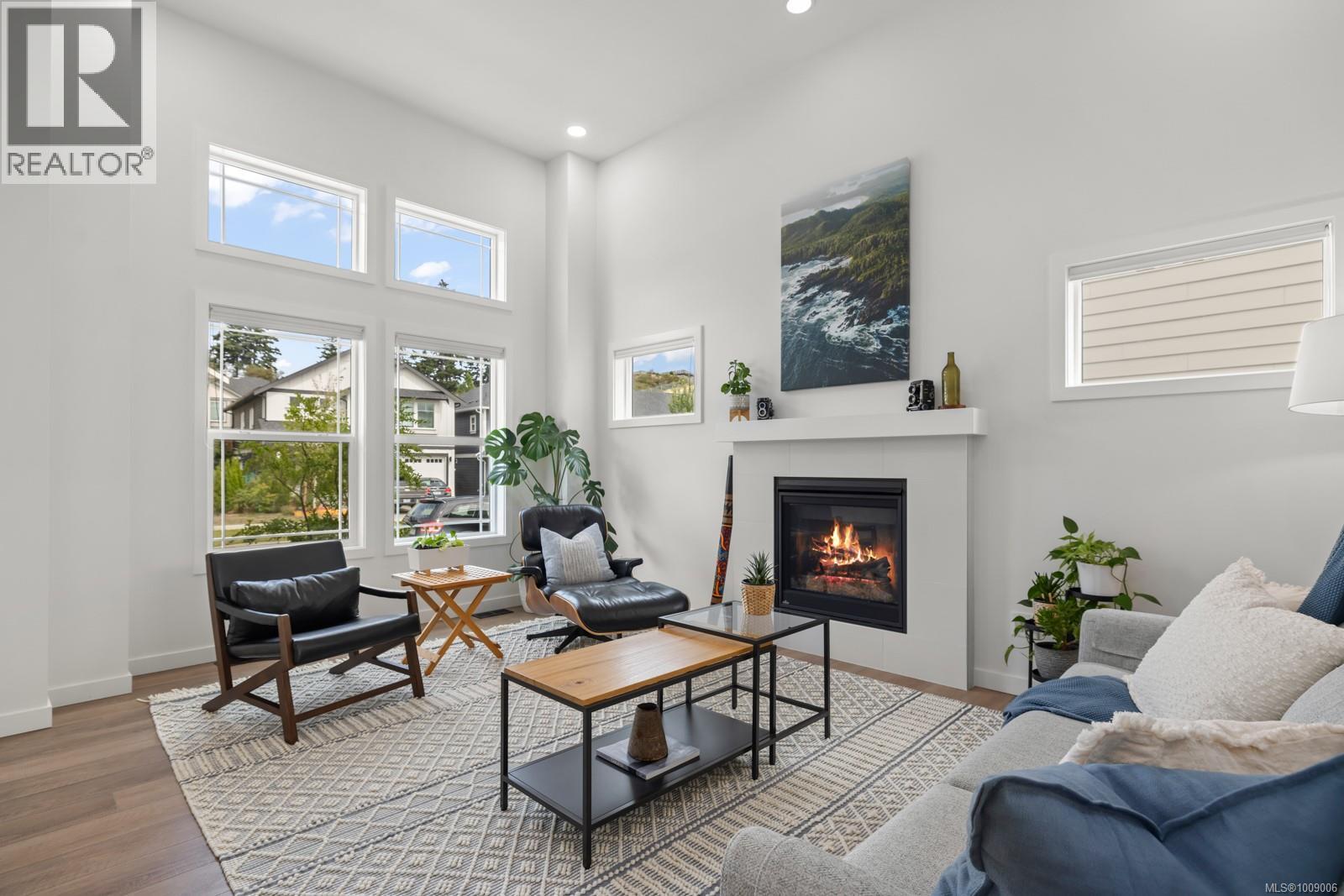 208 Caspian Dr