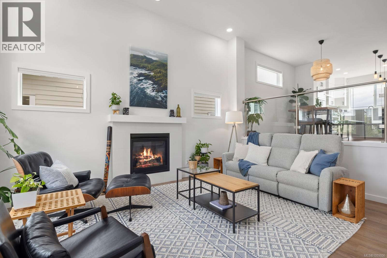208 Caspian Dr