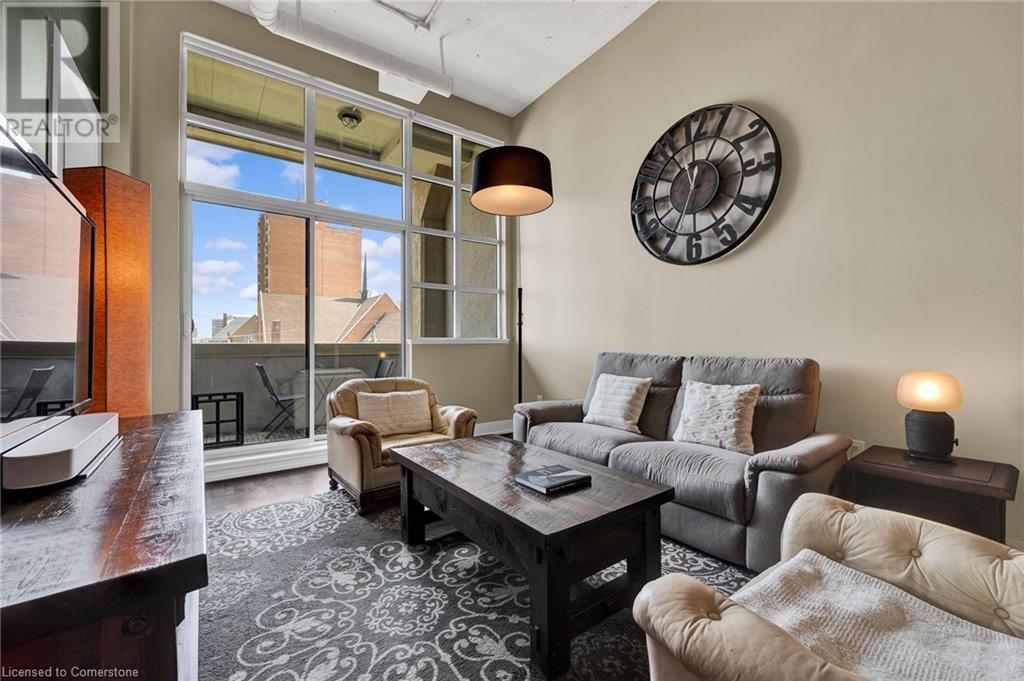 112 BENTON Street Unit# 423