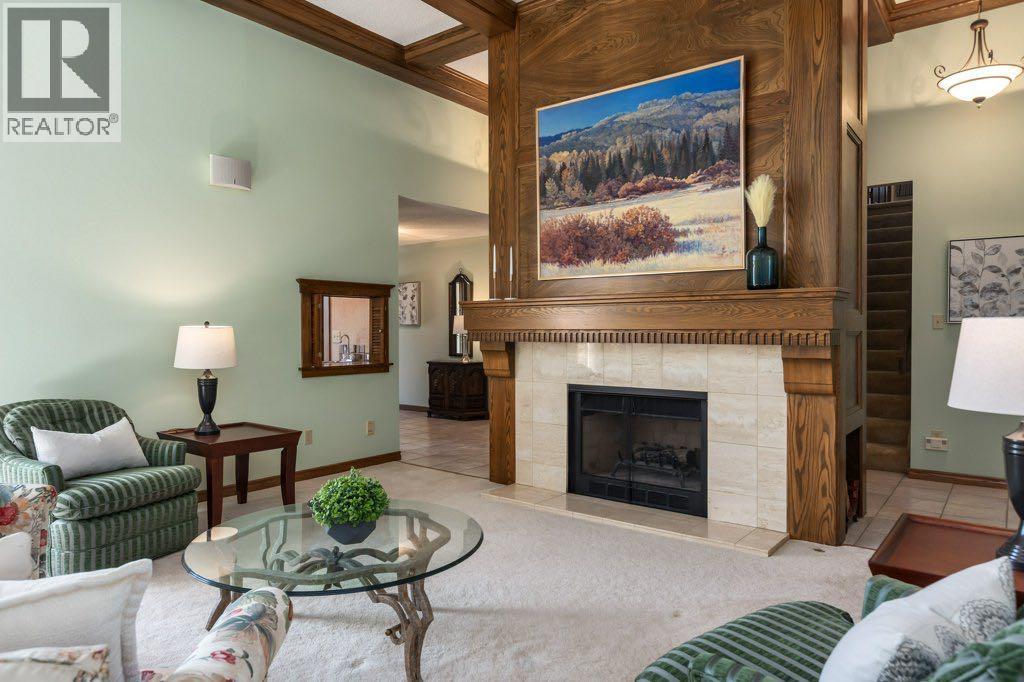 152 Coach Grove Place SW