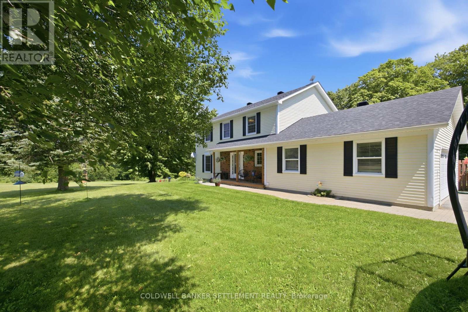 41 RIDEAU FERRY ROAD