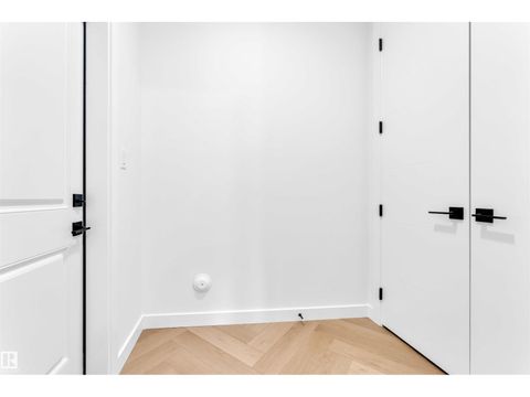 416 Pine PT Leduc AB T9E1S7