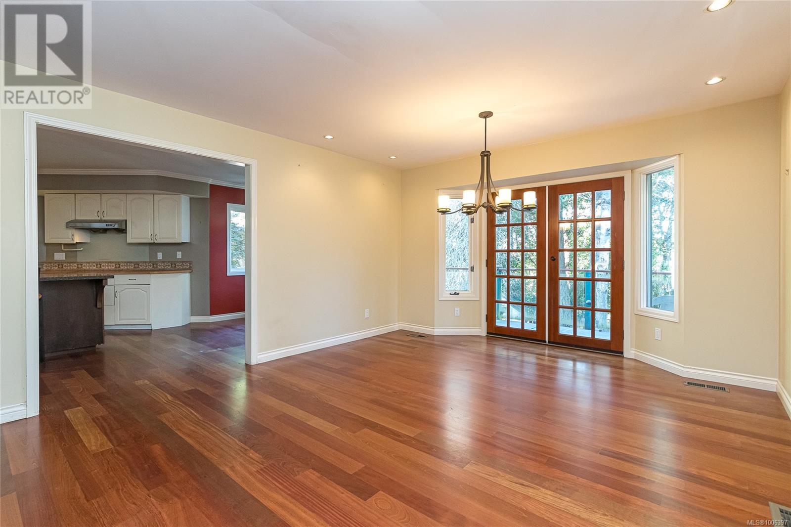3910 Gibson Crt