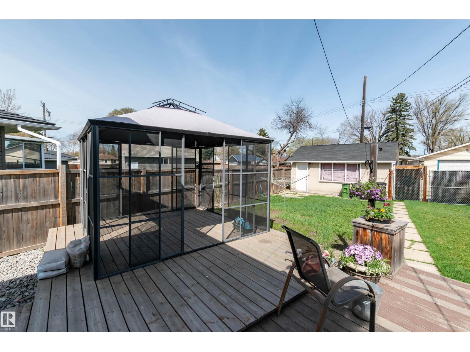 12836 107 ST NW