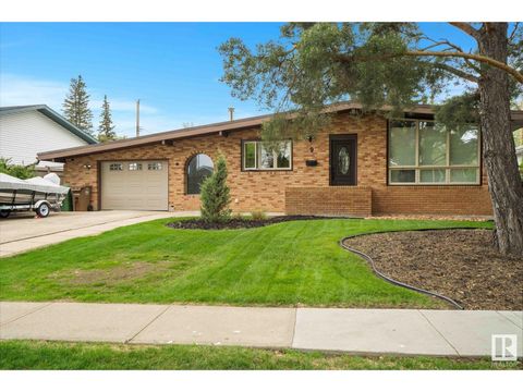 9 SYCAMORE AV St. Albert AB T8N0K2