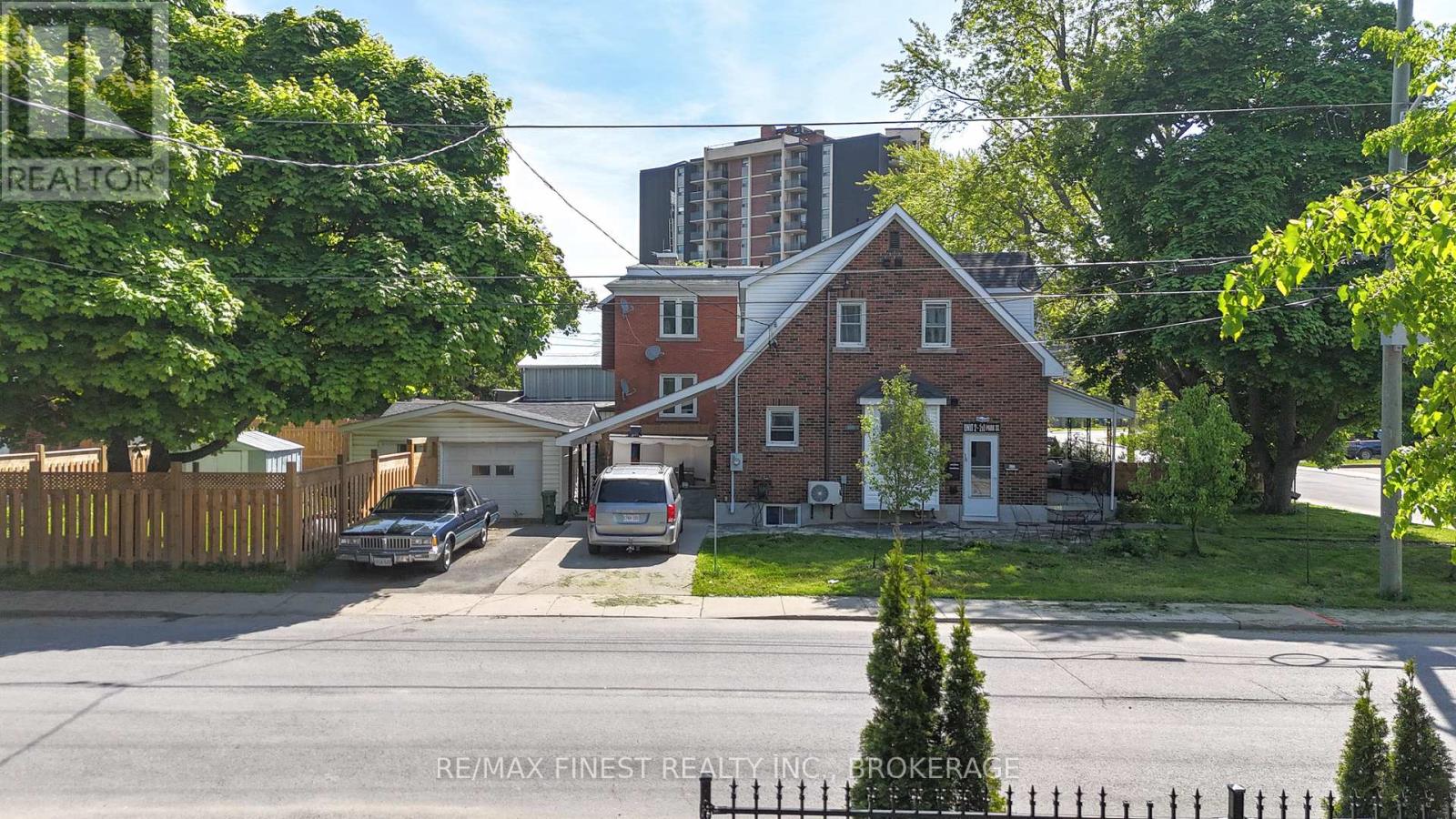 211 PARK STREET