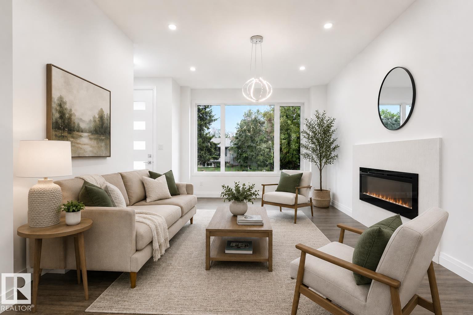 8731 154 ST NW