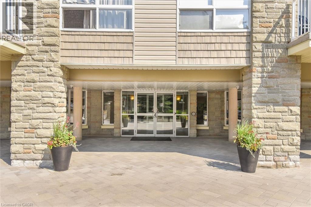 8 HARRIS Street Unit# 318