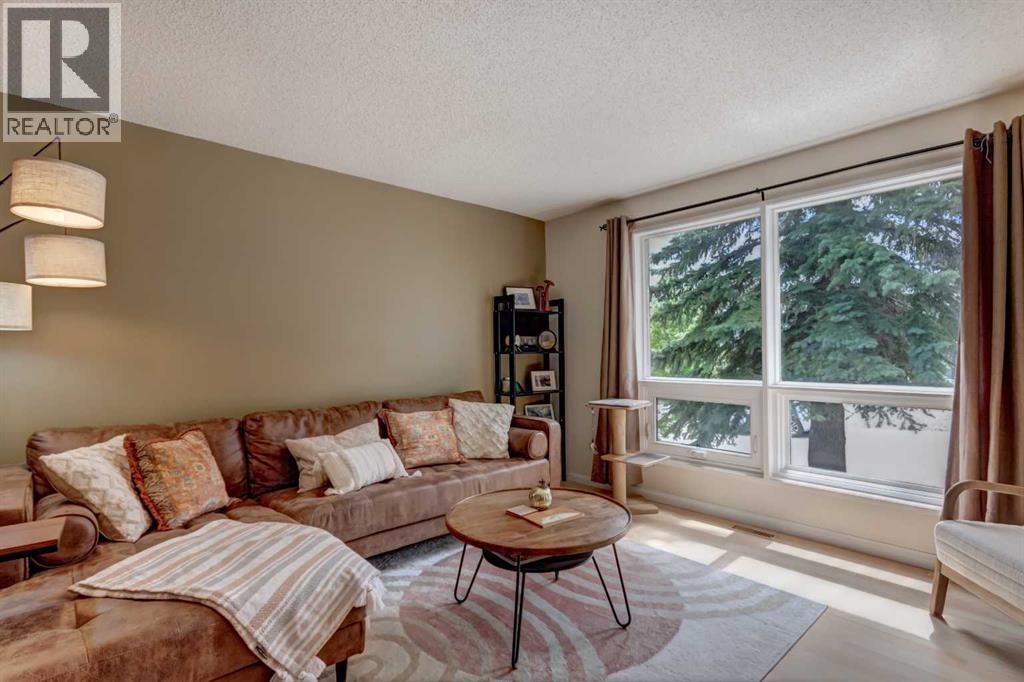 20 Strathearn Rise SW