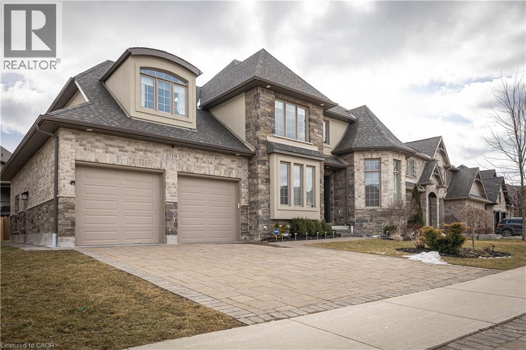 2719 TORREY PINES Way