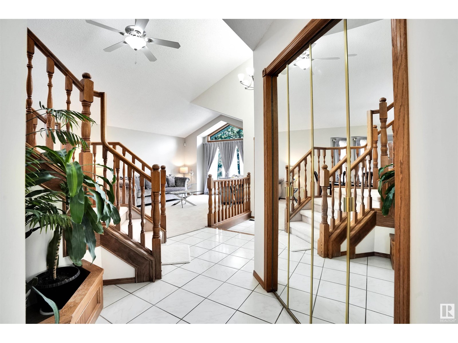 514 BURTON CL NW