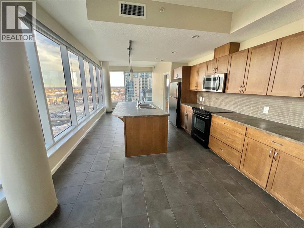 2607, 211 13 Avenue SE