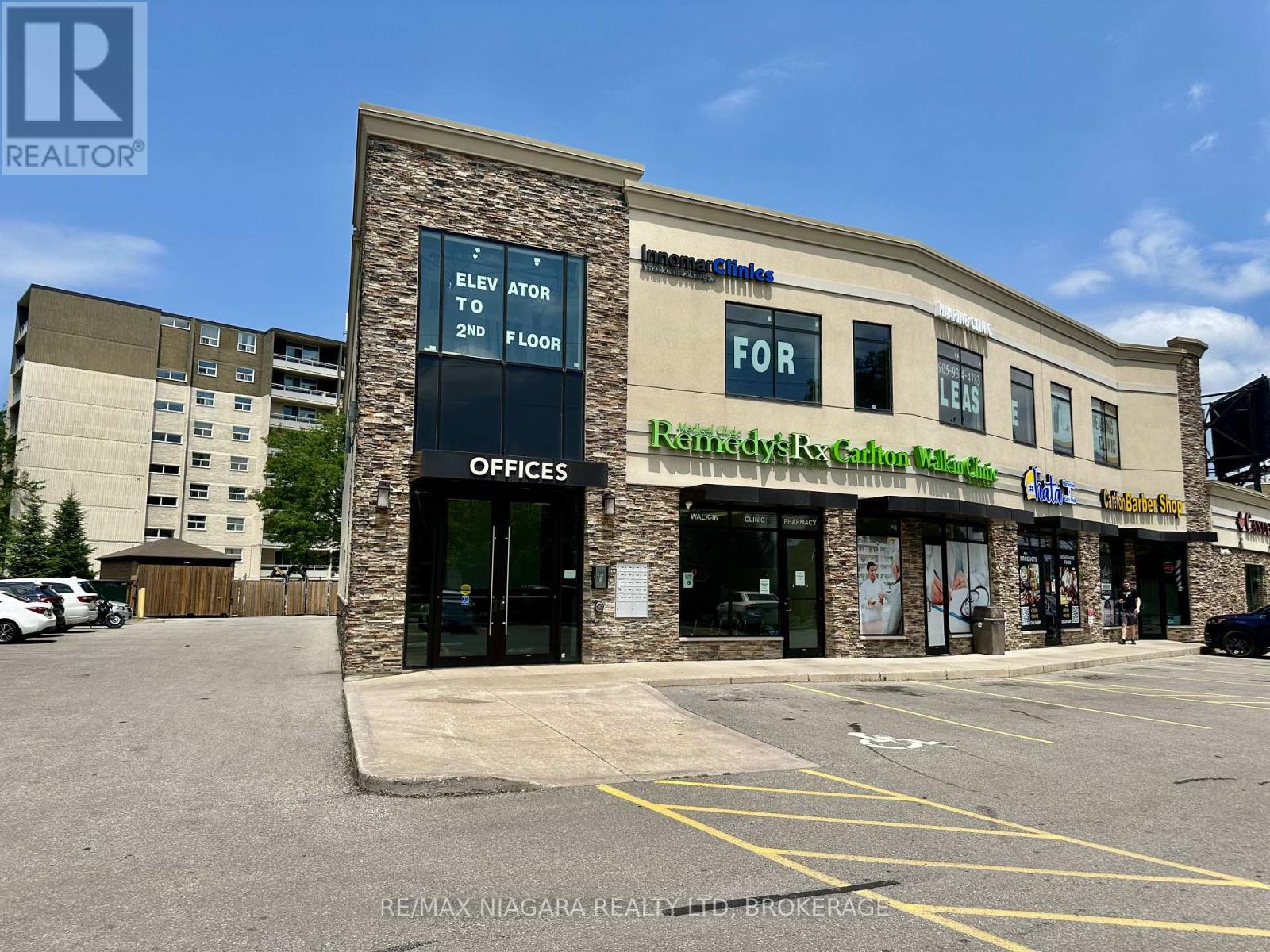 203 - 359 CARLTON STREET