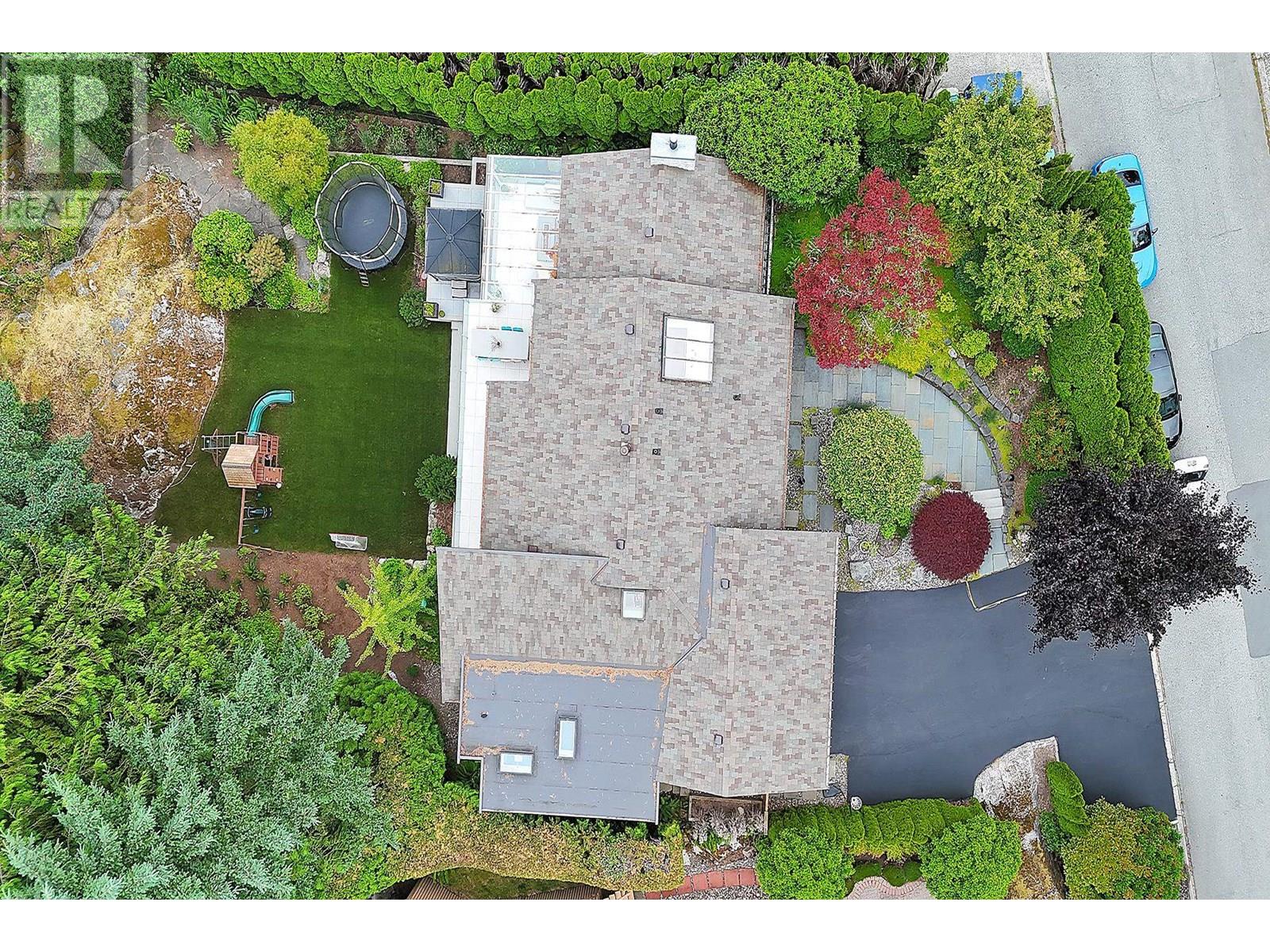 3706 SOUTHRIDGE PLACE