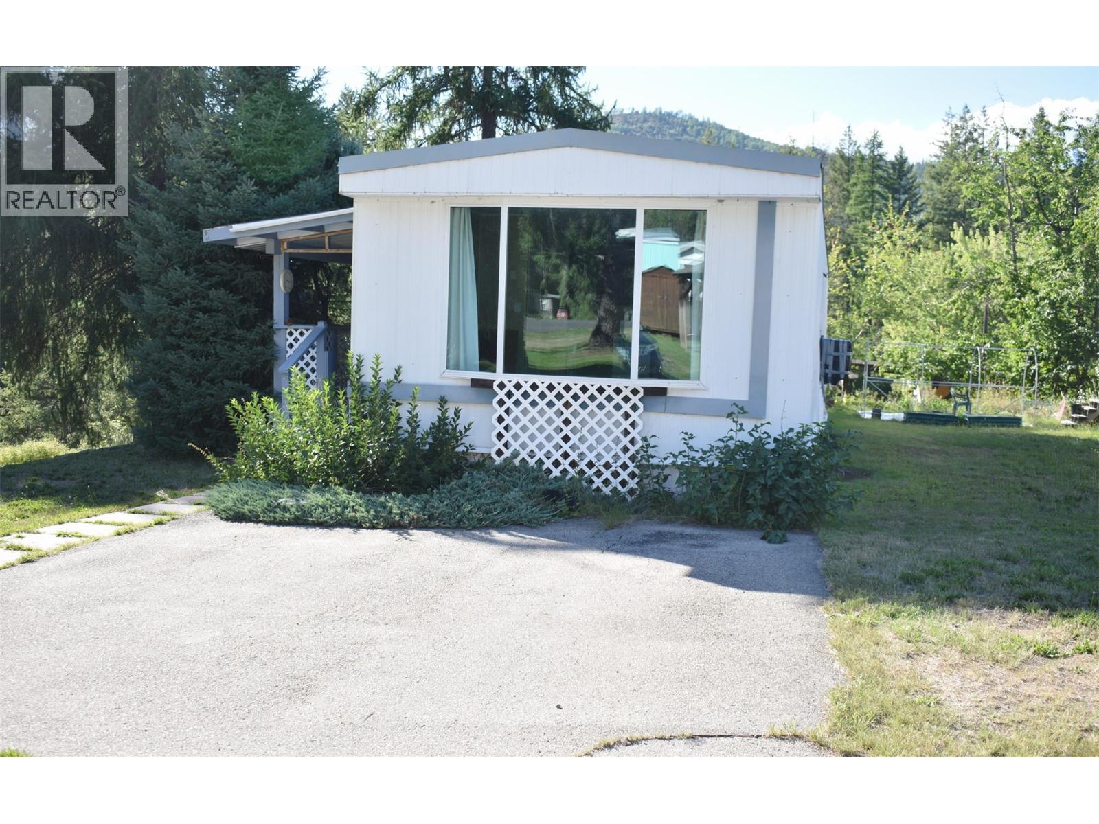 150 Tamarac Avenue Unit# 1