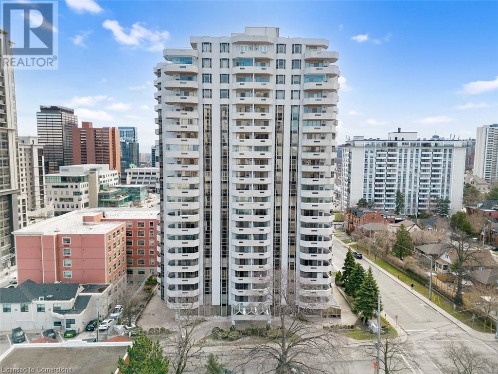 67 CAROLINE Street S Unit# 102