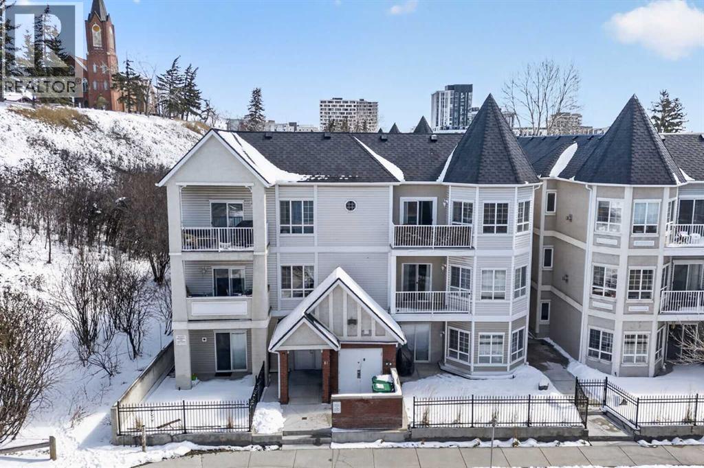 301, 44 6a Street NE